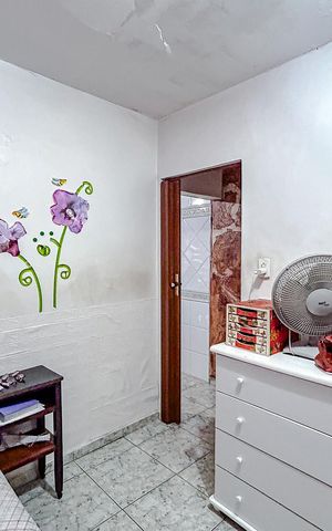 Casa à venda com 160m², 2 quartos e 2 vagasQuarto