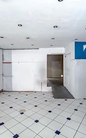 Casa à venda com 160m², 2 quartos e 2 vagasSalão