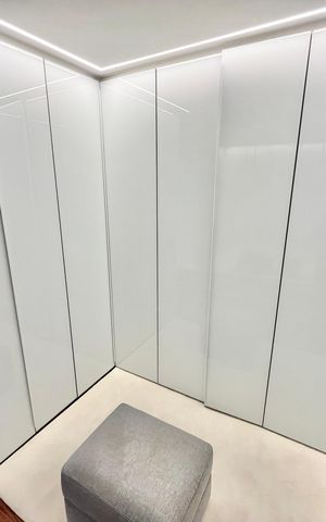 Apartamento para alugar com 320m², 3 quartos e 6 vagas Apartamento para alugar com 320m², 3 quartos e 6 vagasSuíte 3