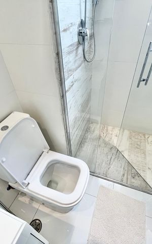 Apartamento para alugar com 320m², 3 quartos e 6 vagas Apartamento para alugar com 320m², 3 quartos e 6 vagasBanheiro da Suíte 2