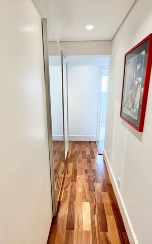 Apartamento para alugar com 320m², 3 quartos e 6 vagas Apartamento para alugar com 320m², 3 quartos e 6 vagasBanheiro da Suíte 2