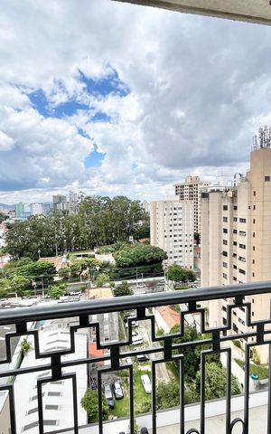 Apartamento para alugar com 320m², 3 quartos e 6 vagas Apartamento para alugar com 320m², 3 quartos e 6 vagasVaranda da Suíte 2