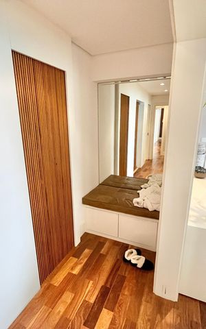Apartamento para alugar com 320m², 3 quartos e 6 vagas Apartamento para alugar com 320m², 3 quartos e 6 vagasEntrada