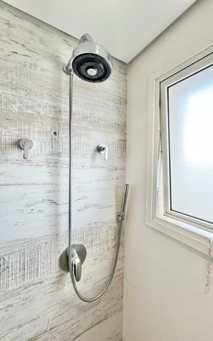Apartamento para alugar com 320m², 3 quartos e 6 vagas Apartamento para alugar com 320m², 3 quartos e 6 vagasBanheiro da Suíte 1