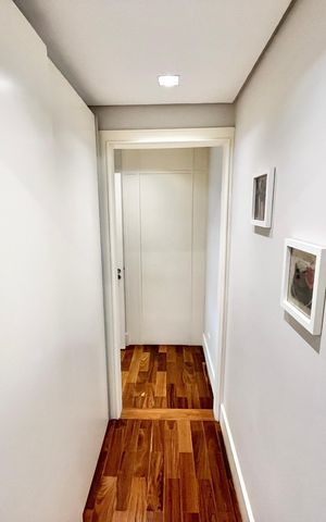 Apartamento para alugar com 320m², 3 quartos e 6 vagas Apartamento para alugar com 320m², 3 quartos e 6 vagasCorredor / àrea de serviço - Quartos