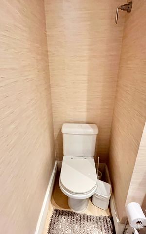 Apartamento para alugar com 320m², 3 quartos e 6 vagas Apartamento para alugar com 320m², 3 quartos e 6 vagasLavabo