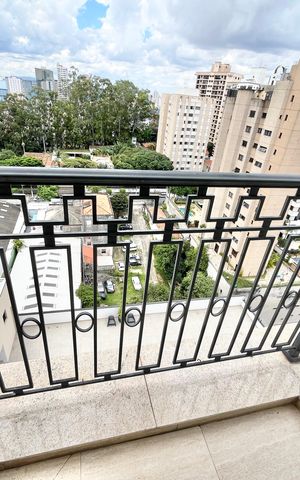 Apartamento para alugar com 320m², 3 quartos e 6 vagas Apartamento para alugar com 320m², 3 quartos e 6 vagasVaranda da Suíte 2