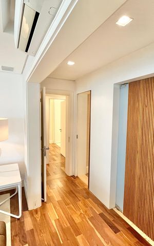 Apartamento para alugar com 320m², 3 quartos e 6 vagas Apartamento para alugar com 320m², 3 quartos e 6 vagasEntrada
