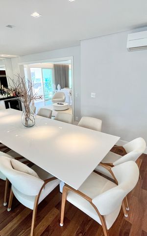 Apartamento para alugar com 320m², 3 quartos e 6 vagas Apartamento para alugar com 320m², 3 quartos e 6 vagasSala de Jantar