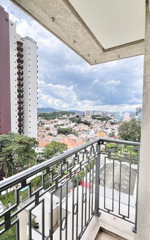 Apartamento para alugar com 320m², 3 quartos e 6 vagas Apartamento para alugar com 320m², 3 quartos e 6 vagasVaranda da Suíte 3