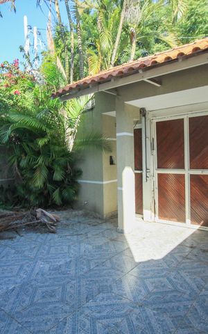 Casa para alugar com 300m², 4 quartos e 4 vagas