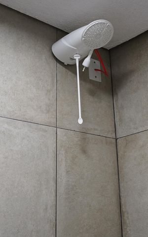 Casa para alugar com 100m², 2 quartos e 5 vagasCasa 2 banheiro