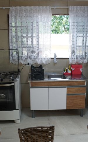 Casa para alugar com 100m², 2 quartos e 5 vagasCasa 2 cozinha