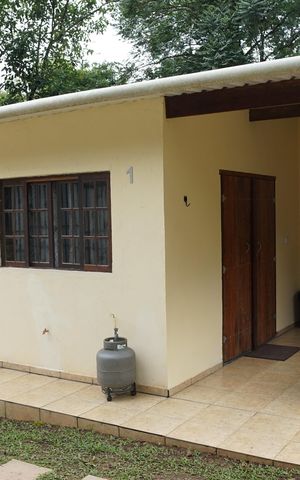 Casa para alugar com 100m², 2 quartos e 5 vagasCasa 1