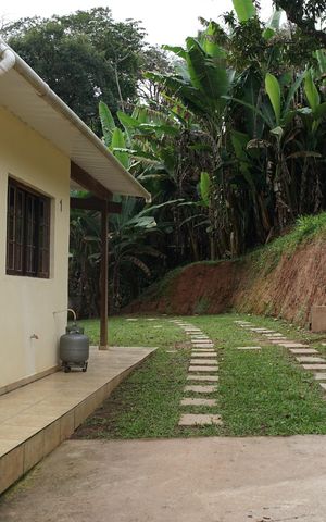 Casa para alugar com 100m², 2 quartos e 5 vagasCasa 1 Garagem