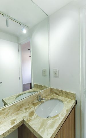 Apartamento à venda com 52m², 2 quartos e sem vagaBanheiro