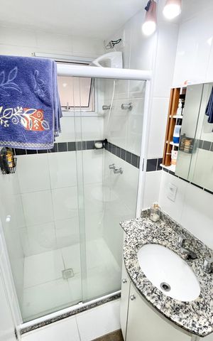 Apartamento à venda com 60m², 2 quartos e 2 vagas Apartamento à venda com 60m², 2 quartos e 2 vagasBanheiro