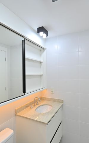 Apartamento à venda com 65m², 2 quartos e 1 vagaBanheiro Social