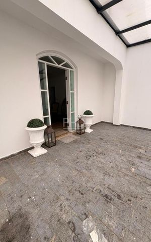 Casa à venda com 575m², 4 quartos e 7 vagas