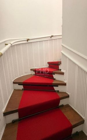 Casa à venda com 575m², 4 quartos e 7 vagas