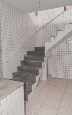 Casa à venda com 139m², 2 quartos e 1 vaga