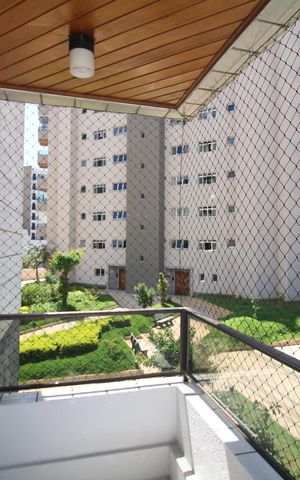 Apartamento à venda com 164m², 3 quartos e 4 vagasQuarto 2 - Varanda