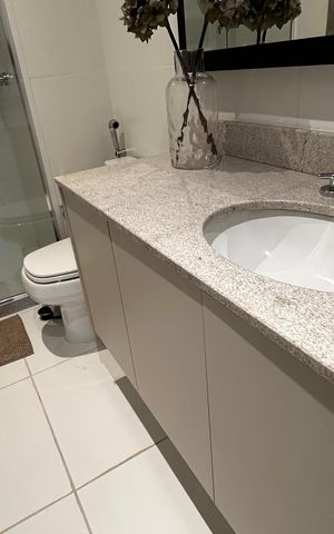 Apartamento à venda com 156m², 4 quartos e 2 vagasBanheiro Social