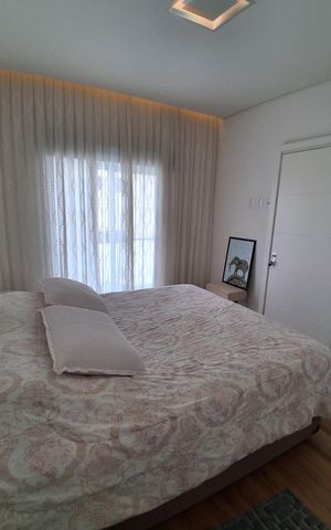 Casa à venda com 200m², 3 quartos e 2 vagas Casa à venda com 200m², 3 quartos e 2 vagasQuarto