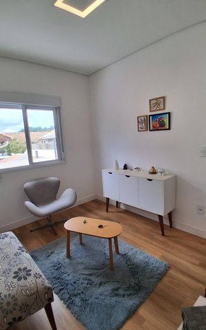 Casa à venda com 200m², 3 quartos e 2 vagas Casa à venda com 200m², 3 quartos e 2 vagasQuarto
