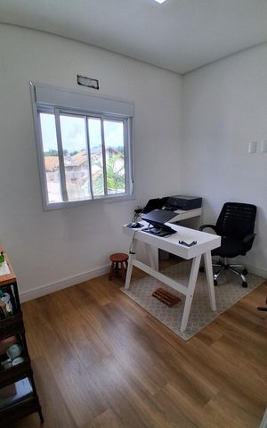 Casa à venda com 200m², 3 quartos e 2 vagas Casa à venda com 200m², 3 quartos e 2 vagasQuarto