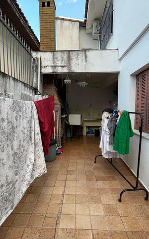 Casa à venda com 190m², 4 quartos e 2 vagas Casa à venda com 190m², 4 quartos e 2 vagasQuintal