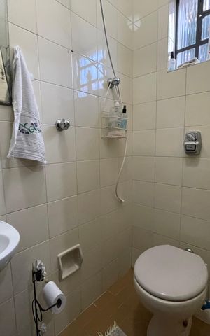 Casa à venda com 190m², 4 quartos e 2 vagas