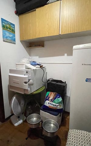 Casa à venda com 190m², 4 quartos e 2 vagas Casa à venda com 190m², 4 quartos e 2 vagasQuarto de serviço/Despensa