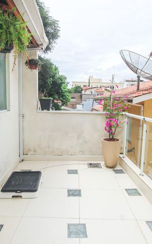 Casa de condomínio à venda com 165m², 3 quartos e 2 vagas Casa de condomínio à venda com 165m², 3 quartos e 2 vagasQuintal