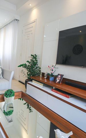 Casa de condomínio à venda com 165m², 3 quartos e 2 vagas Casa de condomínio à venda com 165m², 3 quartos e 2 vagasSala