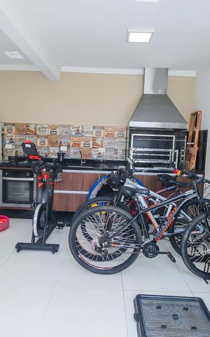 Casa de condomínio à venda com 165m², 3 quartos e 2 vagas Casa de condomínio à venda com 165m², 3 quartos e 2 vagasEspaço Gourmet
