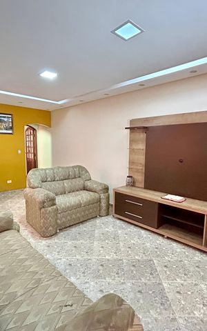 Casa à venda com 299m², 3 quartos e 2 vagasSala