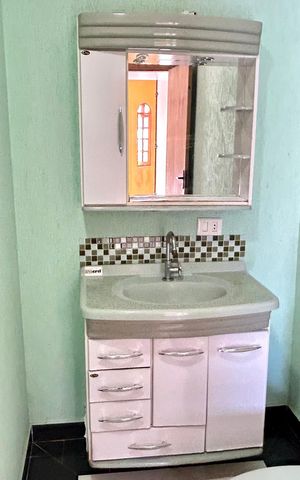 Casa à venda com 299m², 3 quartos e 2 vagasBanheiro da Suíte