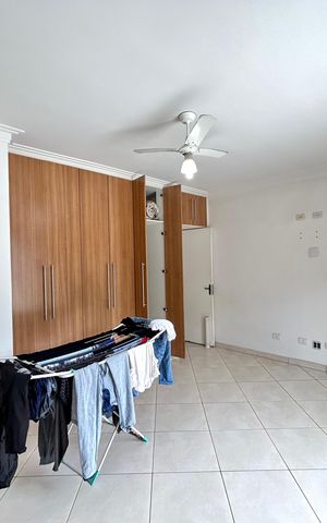 Casa à venda com 299m², 3 quartos e 2 vagasQuarto Suíte