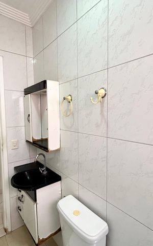 Casa à venda com 299m², 3 quartos e 2 vagasBanheiro 1