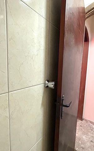Casa à venda com 299m², 3 quartos e 2 vagasBanheiro 2