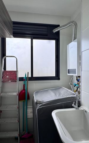Apartamento à venda com 50m², 2 quartos e 1 vaga Apartamento à venda com 50m², 2 quartos e 1 vagaCozinha e Área de Serviço