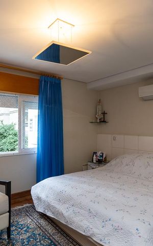 Apartamento à venda com 195m², 3 quartos e 2 vagas Apartamento à venda com 195m², 3 quartos e 2 vagasQuarto 3 Suíte