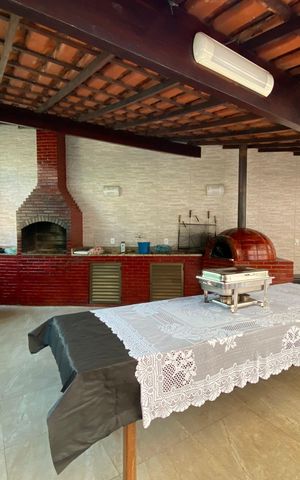 Apartamento à venda com 140m², 3 quartos e 1 vaga