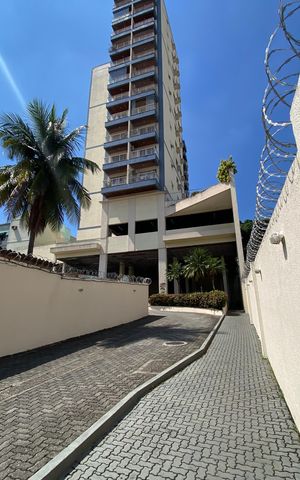 Apartamento à venda com 140m², 3 quartos e 1 vaga
