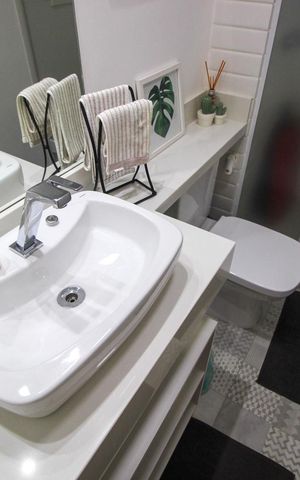 Apartamento à venda com 84m², 2 quartos e 1 vagaBanheiro