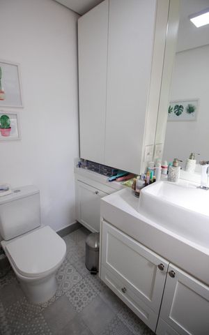 Apartamento à venda com 84m², 2 quartos e 1 vagaBanheiro da Suíte