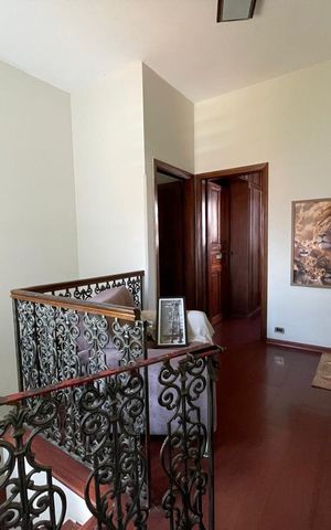 Casa para alugar com 190m², 3 quartos e 3 vagas Casa para alugar com 190m², 3 quartos e 3 vagasCorredor