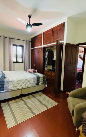 Casa para alugar com 190m², 3 quartos e 3 vagas Casa para alugar com 190m², 3 quartos e 3 vagasQuarto