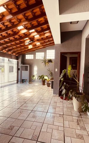 Casa para alugar com 190m², 3 quartos e 3 vagas Casa para alugar com 190m², 3 quartos e 3 vagasÁrea externa